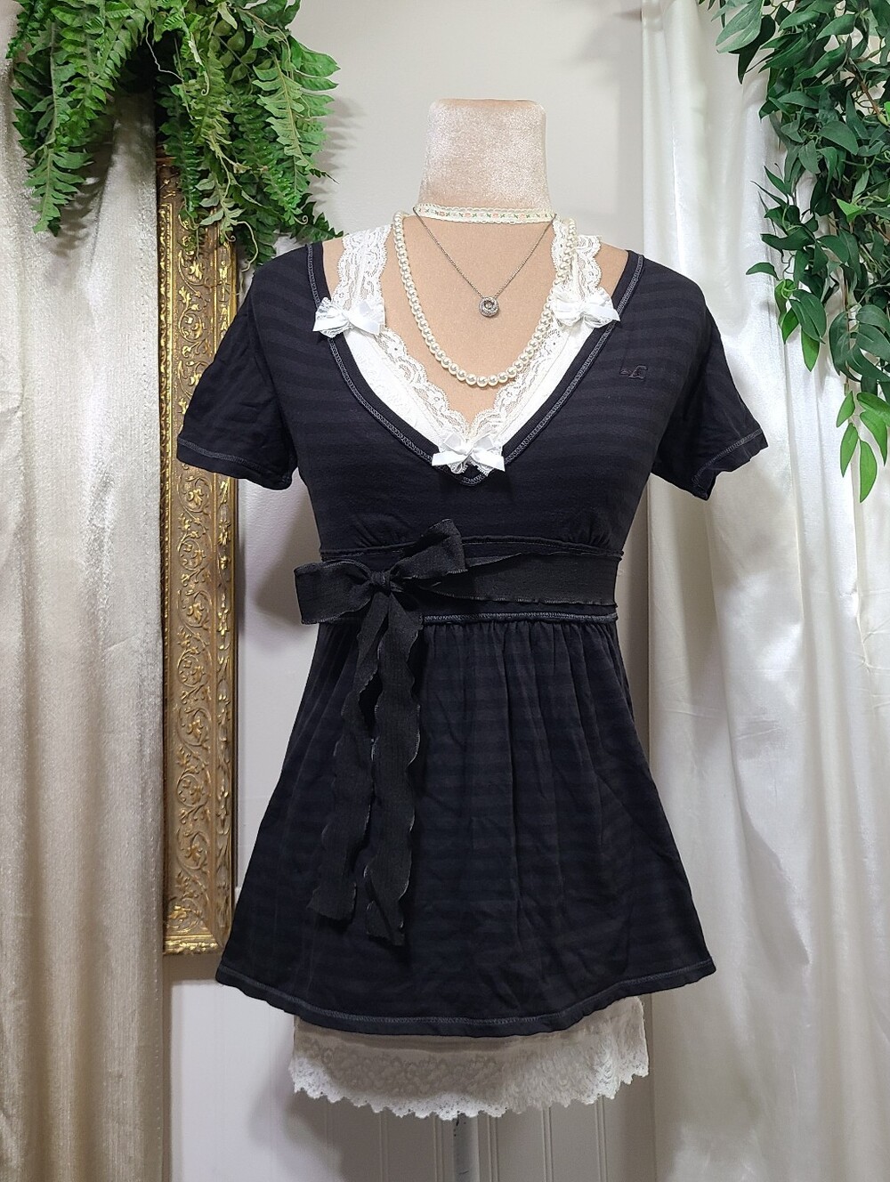 Vintage Hollister Black Babydoll ♡ Y2K ♡ Rare Empire Waist Baby Doll Top